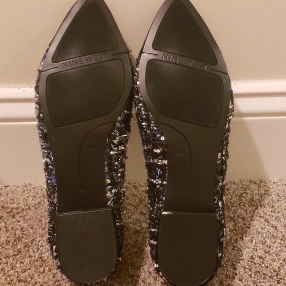 Nine West Raised Flats - Picture 4 of 4